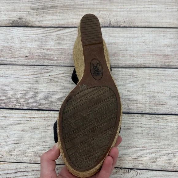 Sofft Black Espadrille Sandals - Picture 2 of 8